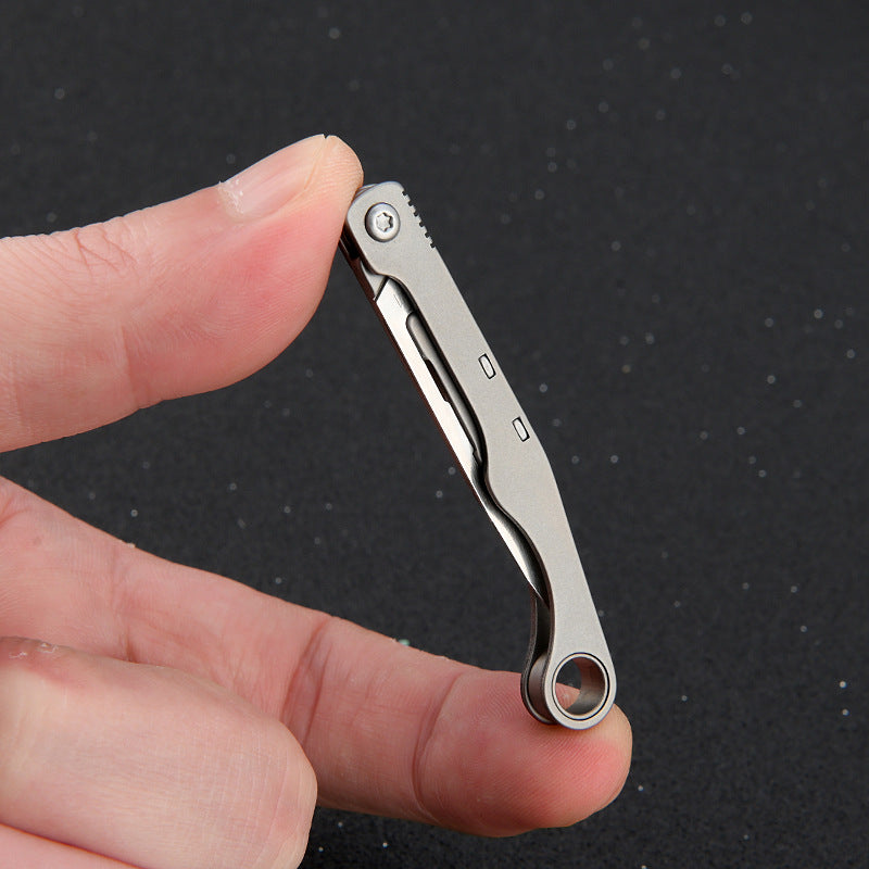 MASALONG MA-TY-028 Titanium alloy Eagle Falcon Mini Knife, Sharp Art Paper Cutting Knife, Interchangeable Blade, Portable Keychain, Express Knife