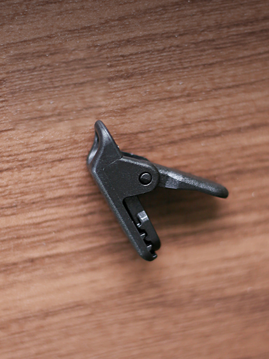Tent pull point crocodile clip MA-WY-003 outdoor camping canopy hook tent windproof fixing clip