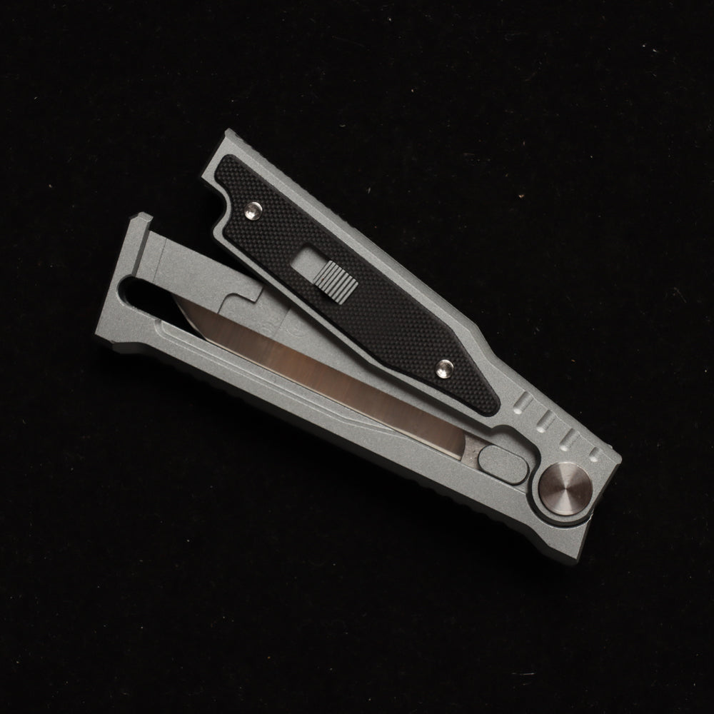 MASALONG Survival Camping D2 Folding Knife Outdoor Edc Tactical Knife with Aviation Aluminum Alloy Tool Handle in Titanium Plating kni265 gravity knife