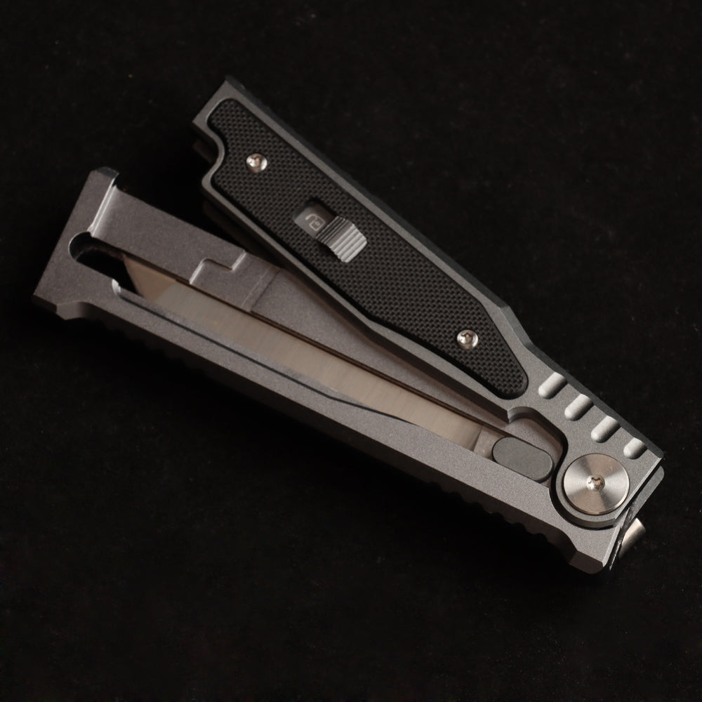 MASALONG Survival Camping D2 Folding Knife Outdoor Edc Tactical Knife with Aviation Aluminum Alloy Tool Handle in Titanium Plating kni265 gravity knife