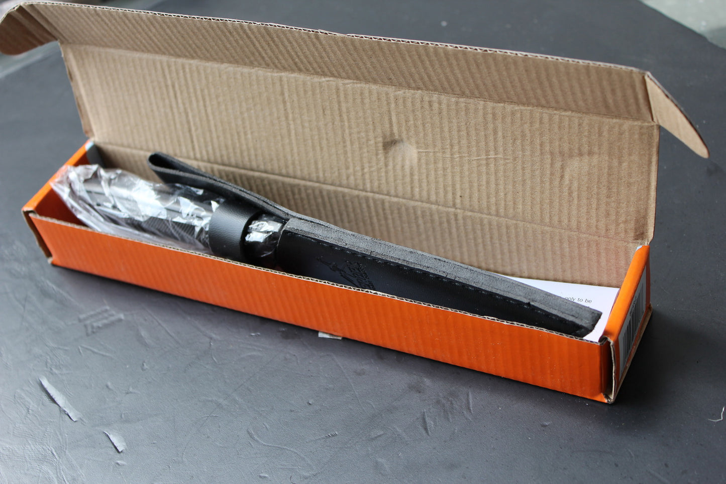 Military Survival Gear Full Tang Dagger Leather Sheath hunting vintage knife (Second-hand inventory collectible knives)