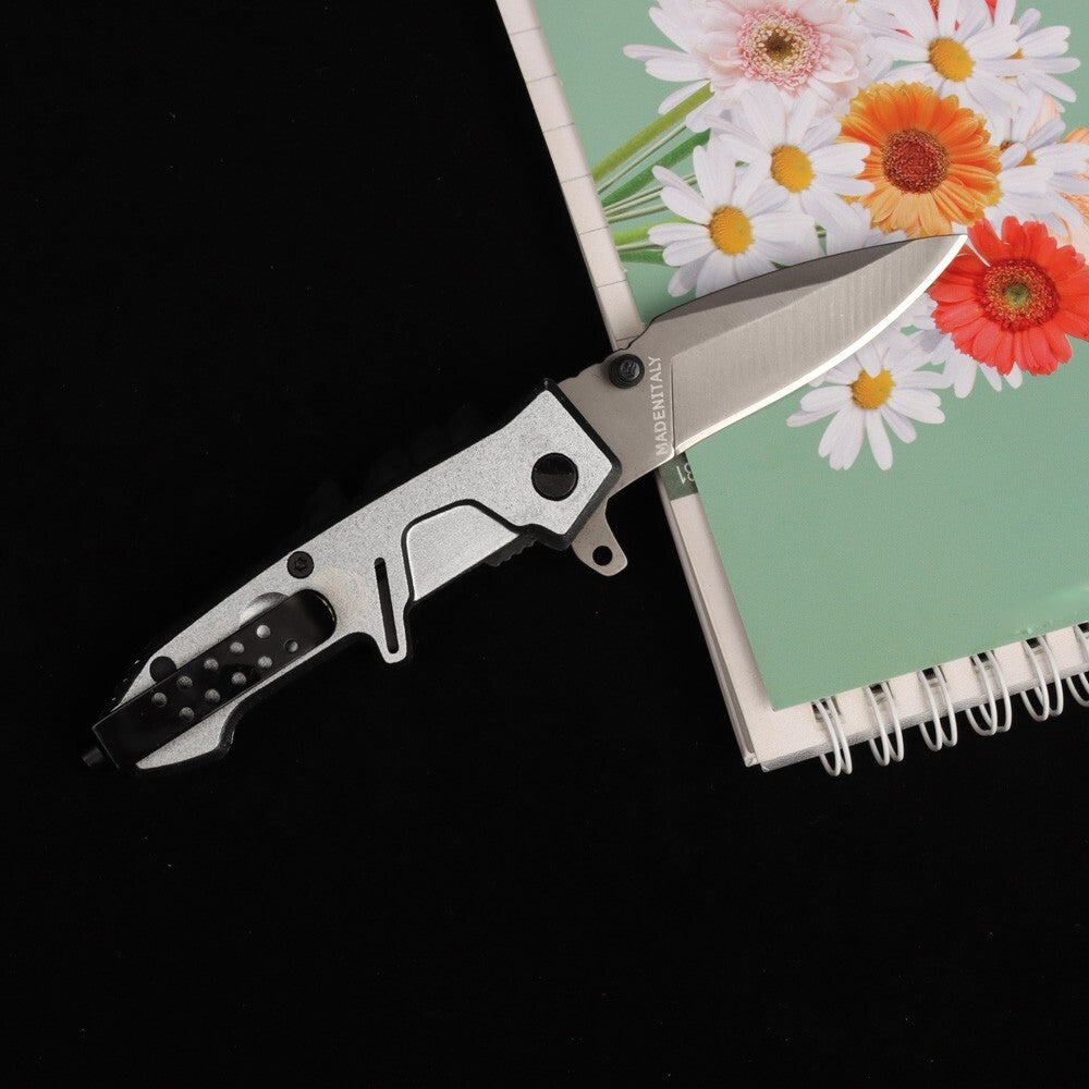 Folding Survival Knife Pocket knife 57HRC 440 tactical hunting survival Knives (Second-hand inventory collectible knives)