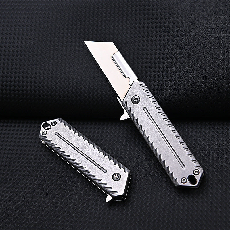 MASALONG MA-TY-032 Stainless steel heavy-duty art knife, quick opening paper knife, trapezoidal blade, replaceable unboxing knife, carpet wallpaper knife