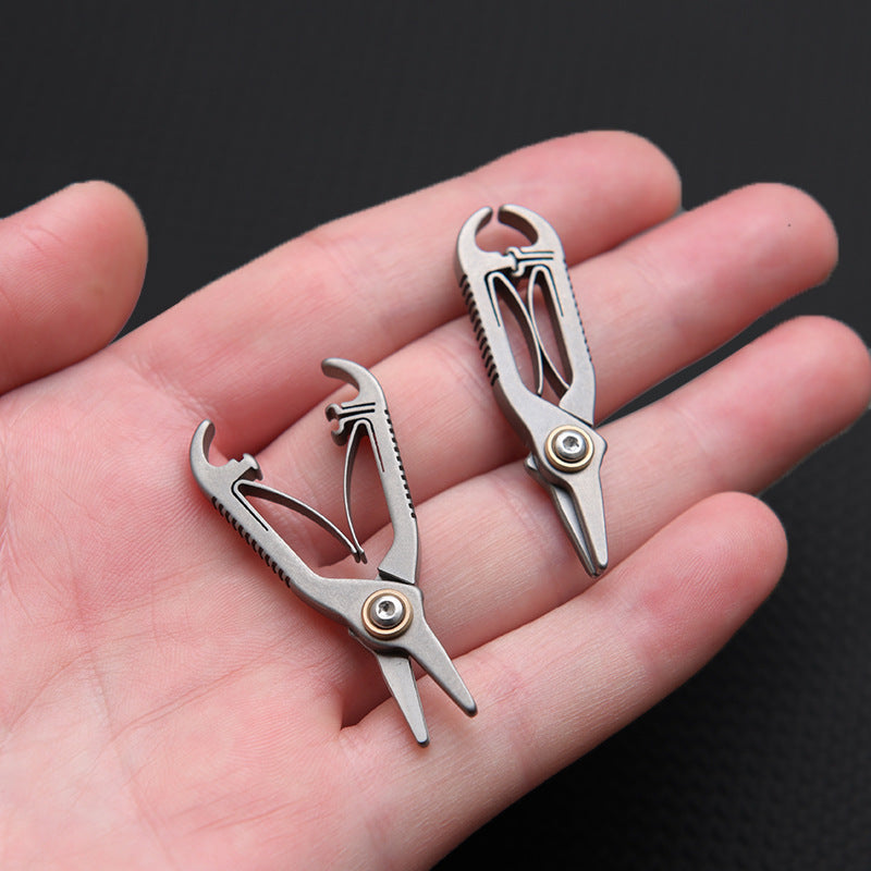 MASALONG MA-TY-022 Titanium alloy small scissors, mini nose hair scissors, round head, male and female universal nose hair trimmer, manual beard trimmer, eyebrow trimming