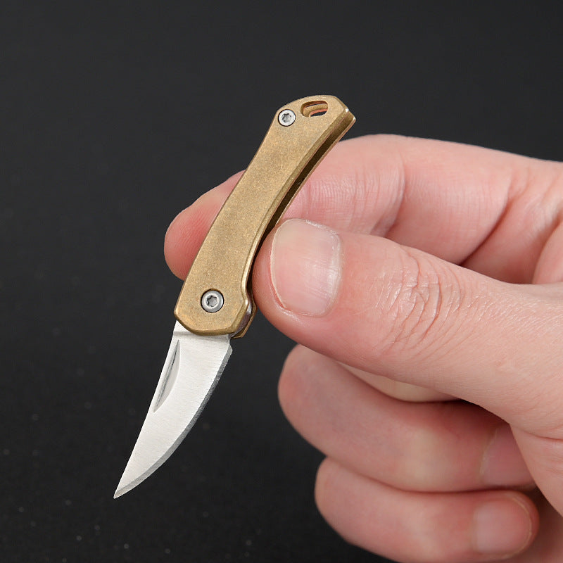 MASALONG MA-TY-051 Cuchillo de rinoceronte de latón retro, minicuchillo plegable, herramienta de autodefensa afilada, llavero portátil, desembalaje, cuchillo exprés