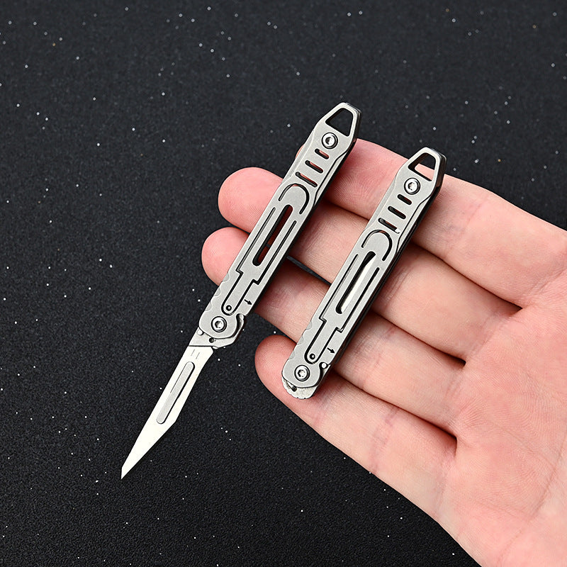 MASALONG MA-TY-011 Cuchillo de arte de acero inoxidable Cuchillo plegable pequeño de apertura rápida Cuchillo de papel de corte afilado Llavero portátil Cuchillo exprés de caja abierta portátil