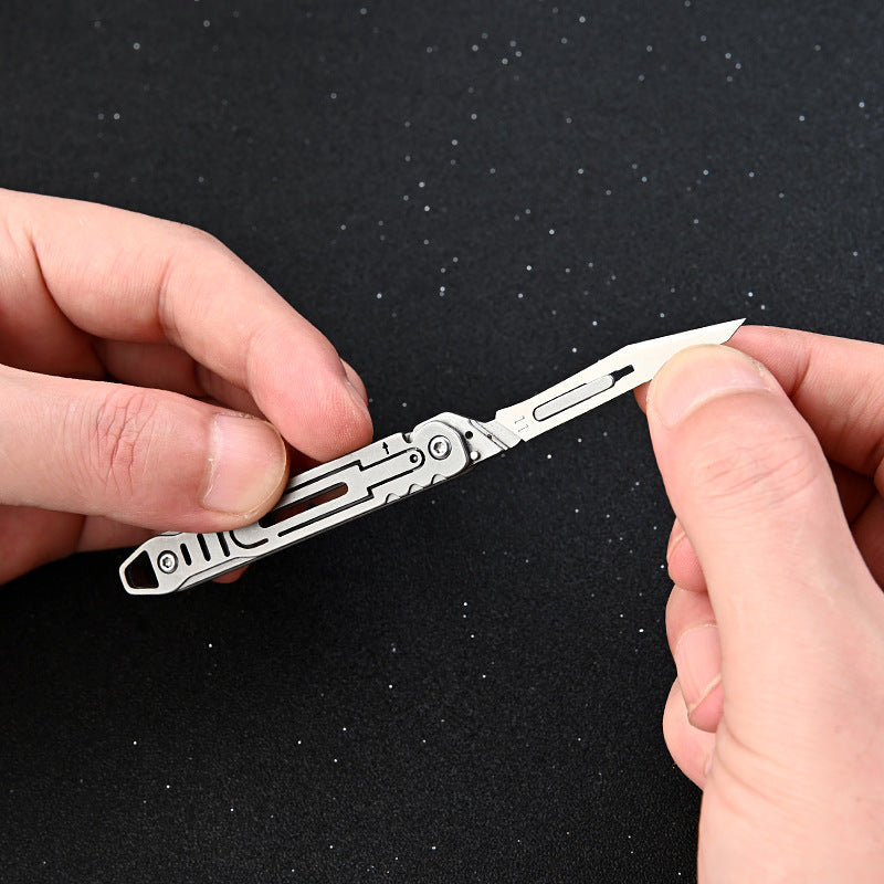 MASALONG MA-TY-011 Cuchillo de arte de acero inoxidable Cuchillo plegable pequeño de apertura rápida Cuchillo de papel de corte afilado Llavero portátil Cuchillo exprés de caja abierta portátil