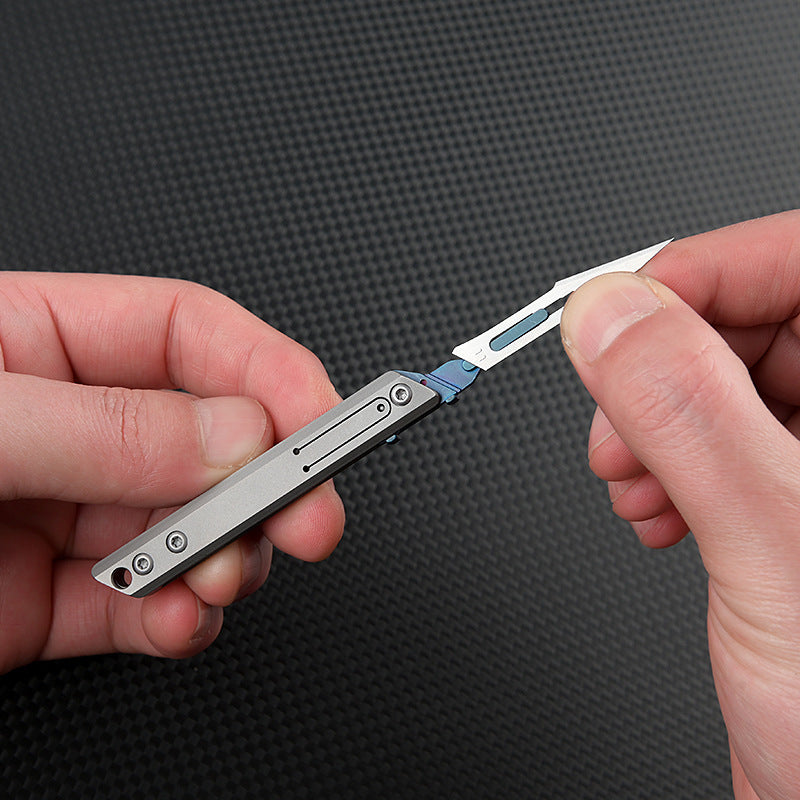 MASALONG MA-TY-013 Titanium alloy mini knife, art cutting blade, sharp paper cutting knife, portable keychain pendant, portable unboxing and unpacking courier knife