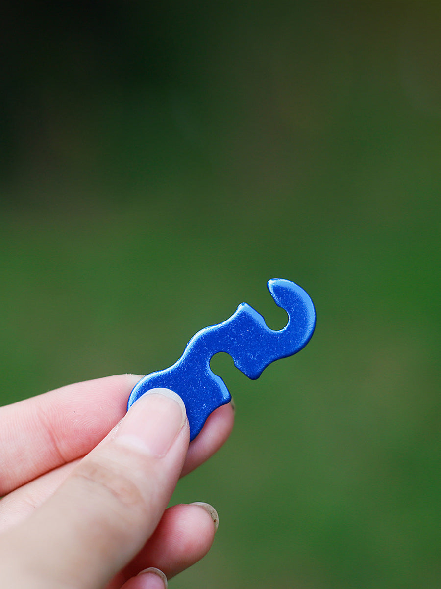 Outdoor camping MA-WY-010 aluminum alloy umbrella rope buckle tent pull rope accessories S-shaped wind rope buckle three eye opening rope buckle does not deform