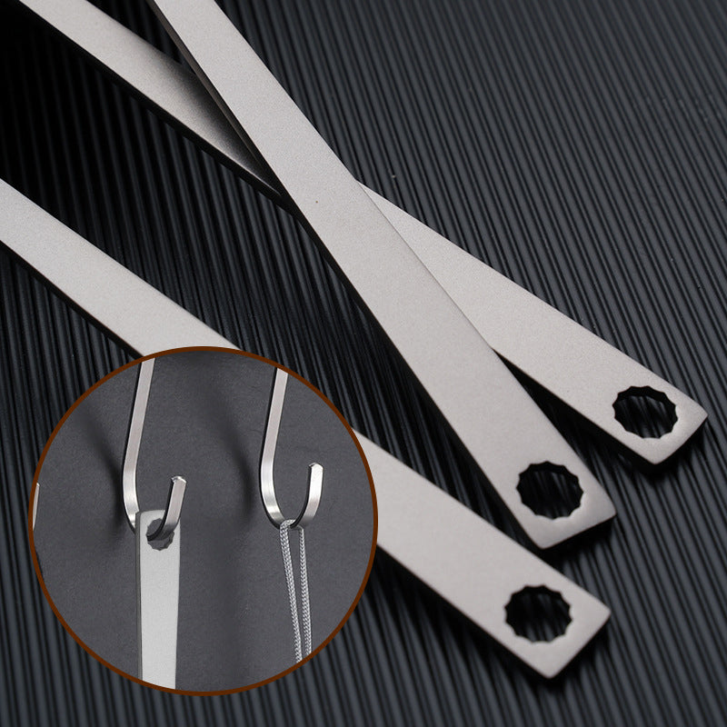 Four piece set of pure titanium tableware for home,MA-XXT-015 outdoor camping and picnicking. Set of cutlery, forks, spoons, and chopsticks