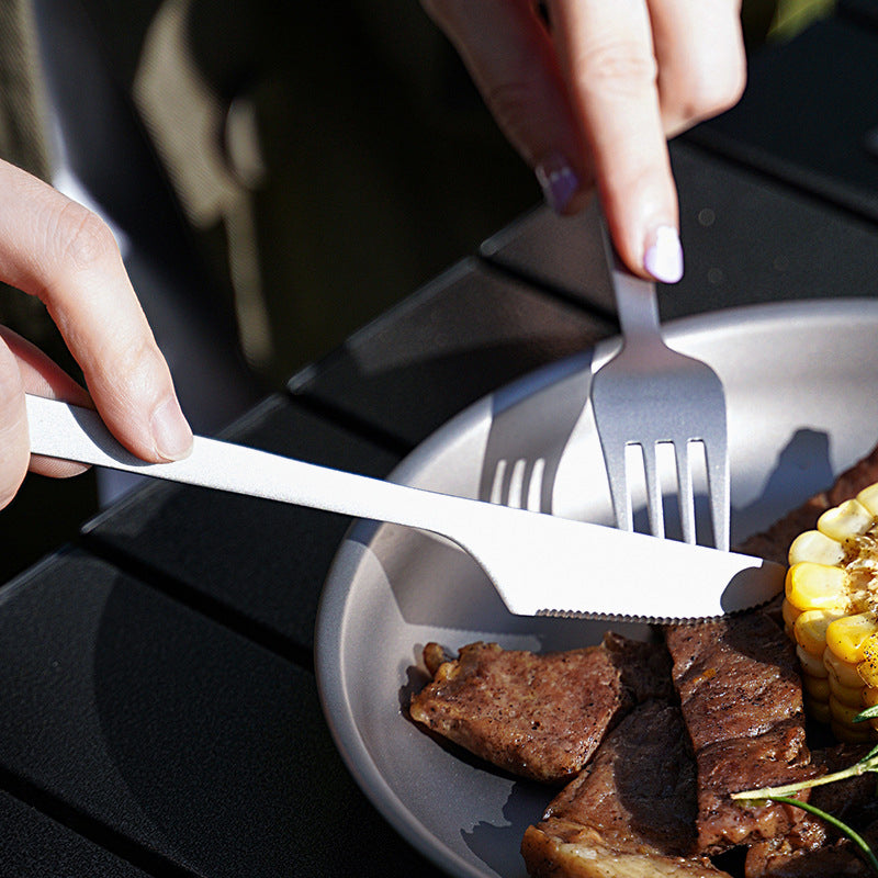 Four piece set of pure titanium tableware for home,MA-XXT-015 outdoor camping and picnicking. Set of cutlery, forks, spoons, and chopsticks