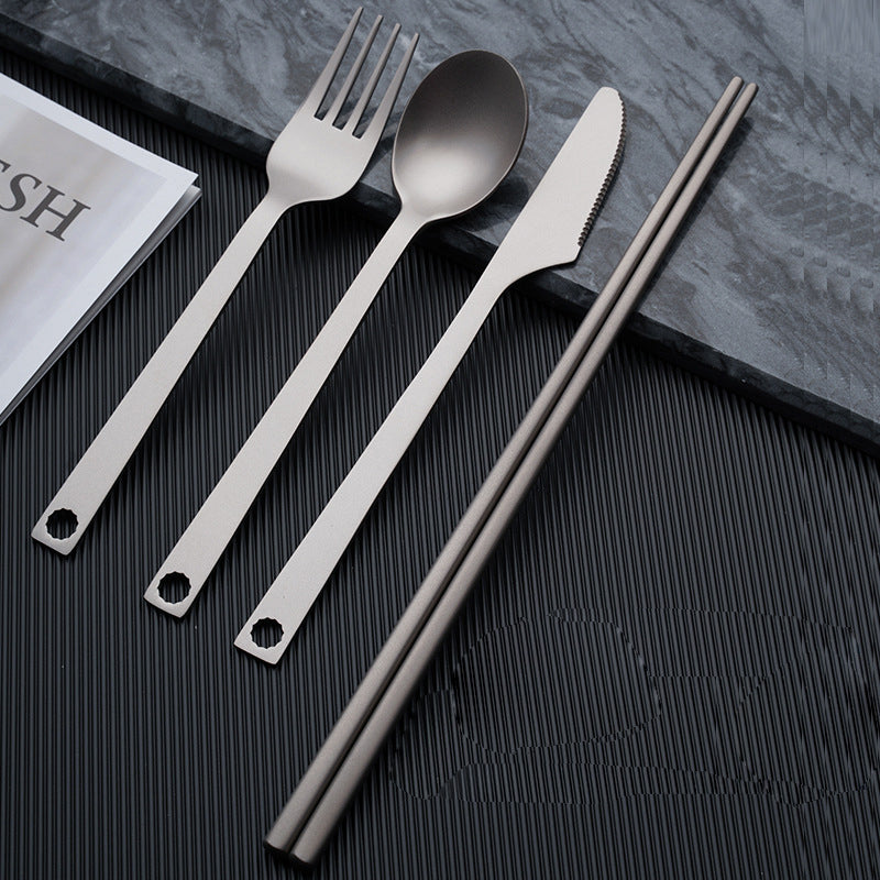 Four piece set of pure titanium tableware for home,MA-XXT-015 outdoor camping and picnicking. Set of cutlery, forks, spoons, and chopsticks
