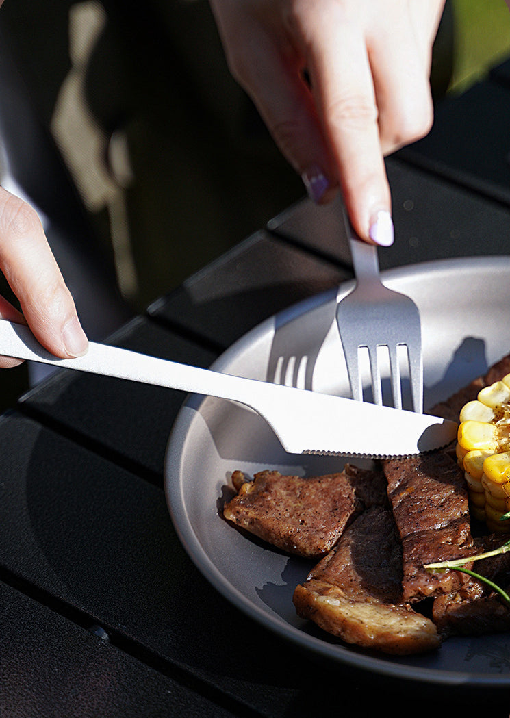 Four piece set of pure titanium tableware for home,MA-XXT-015 outdoor camping and picnicking. Set of cutlery, forks, spoons, and chopsticks