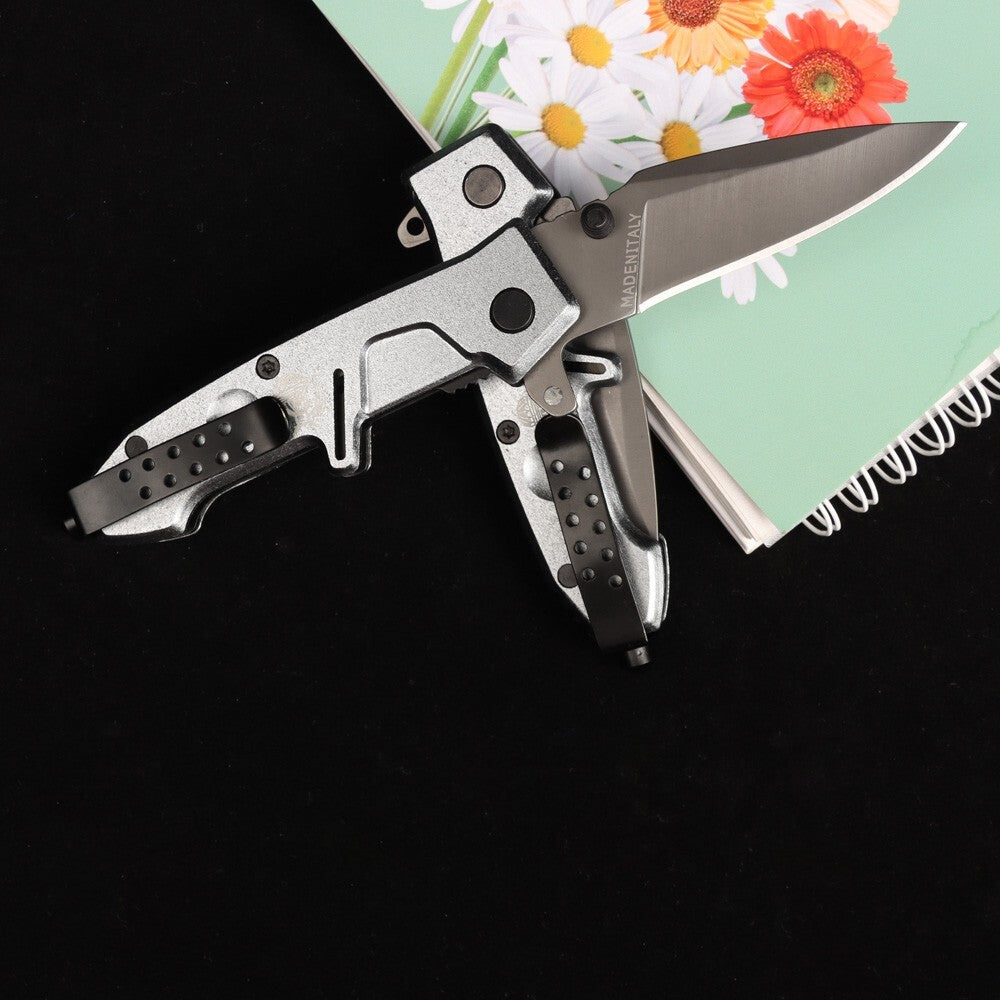 Folding Survival Knife Pocket knife 57HRC 440 tactical hunting survival Knives （Second-hand inventory collectible knives)